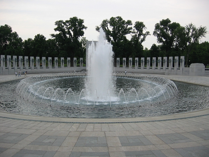 28 World War II Memorial.JPG